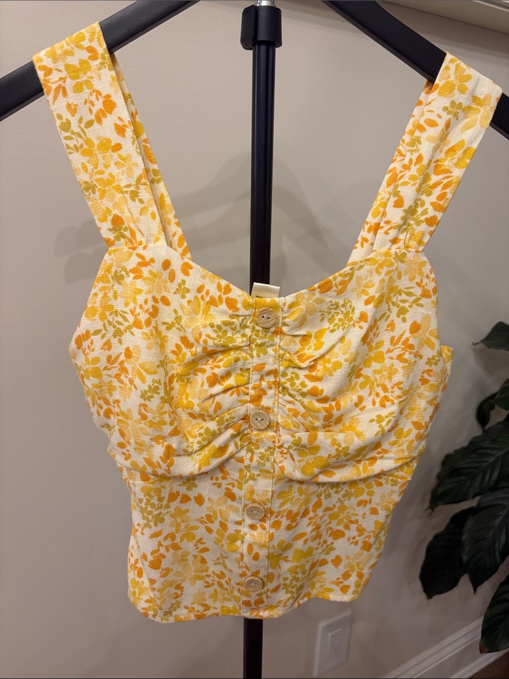 Monteau Linen blend top size small